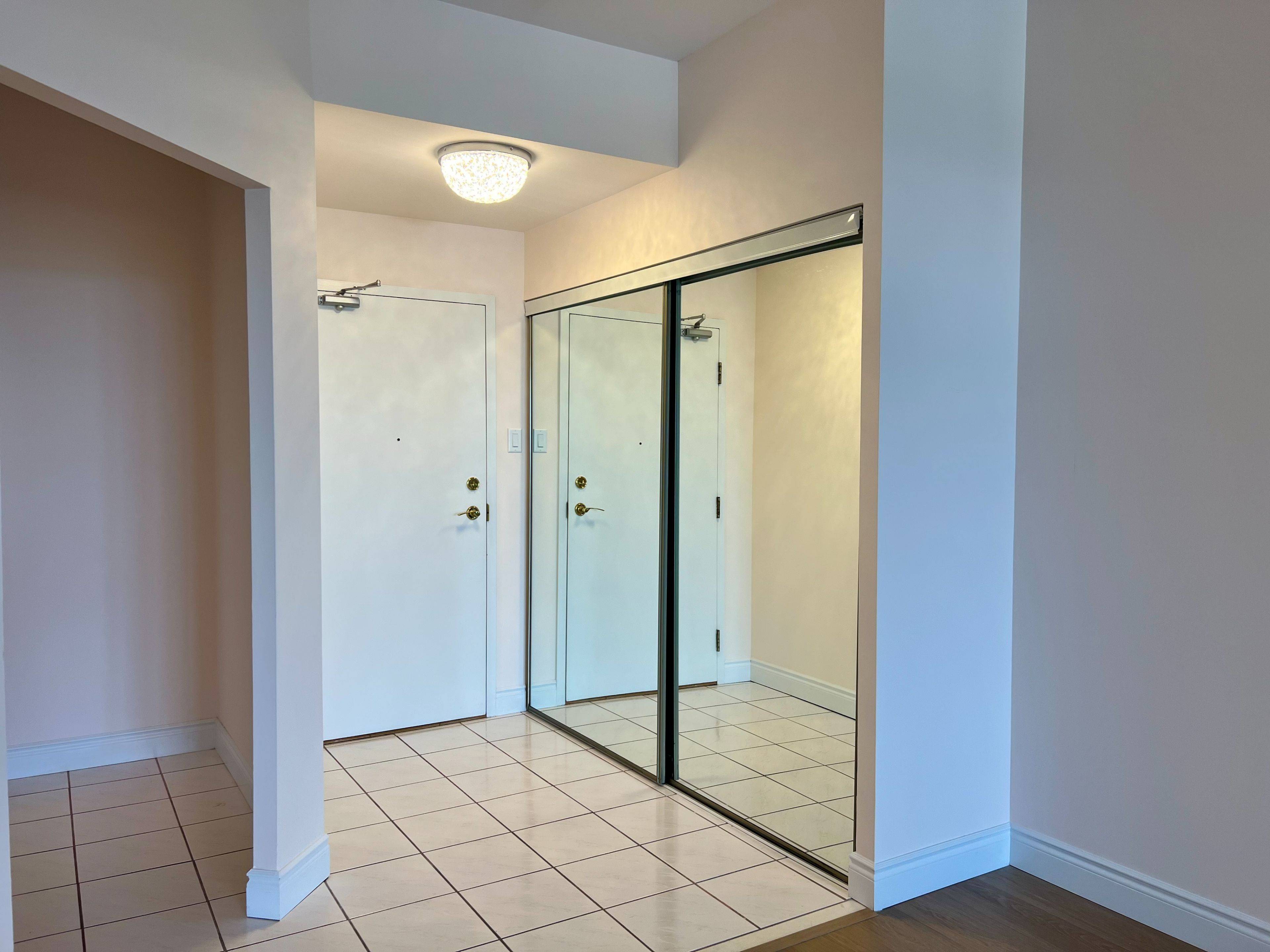 Pickering, ON L1V 6B3,1880 Valley Farm RD #PH19