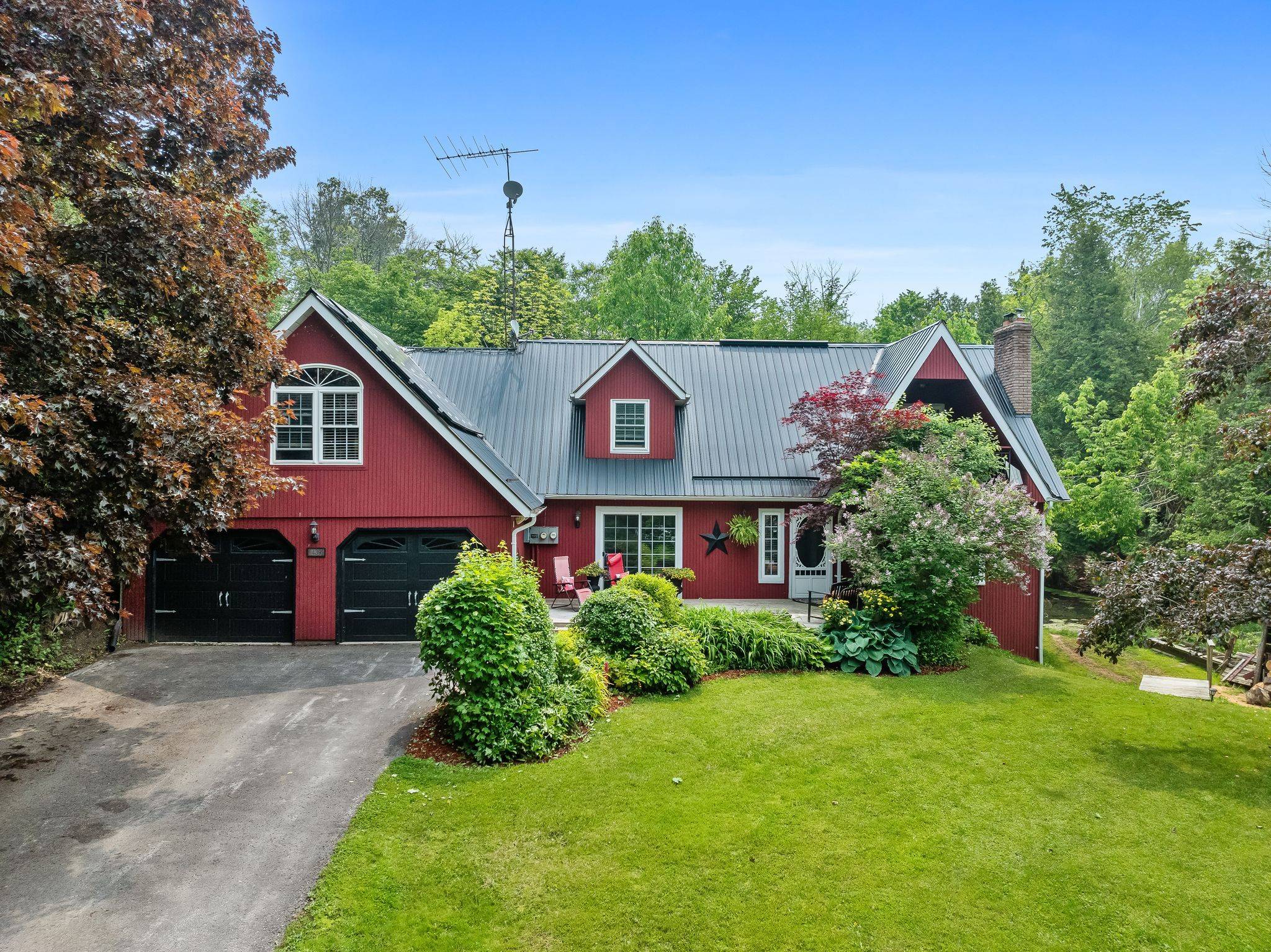 439 Fralicks Beach RD, Scugog, ON L9L 1B6