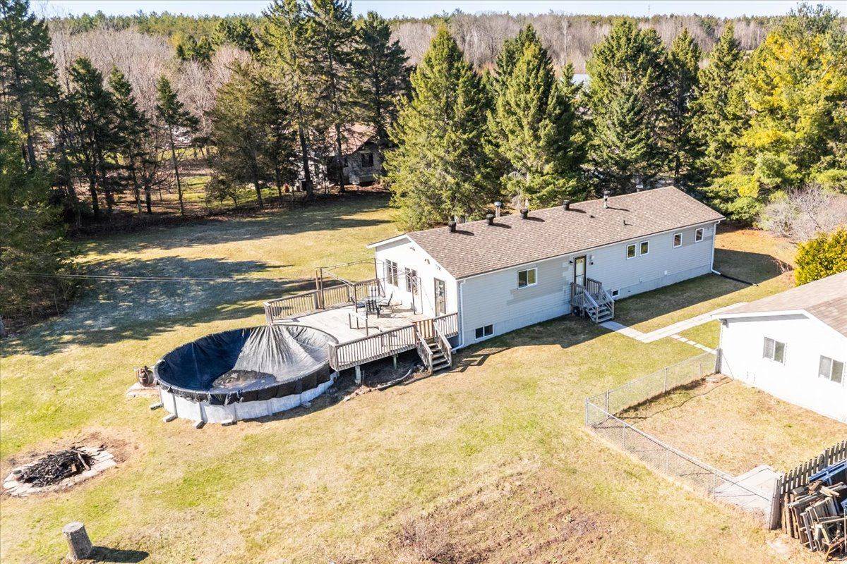 Clearview, ON L0M 1N0,3679 McCarthy DR