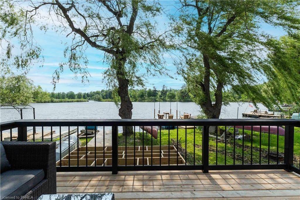 Brant, ON N0E 1A0,99 Fourth Concession RD ##4