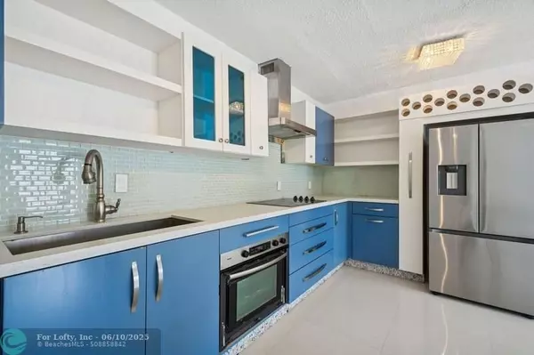 Fort Lauderdale, FL 33308,2180 NE 67th St #711
