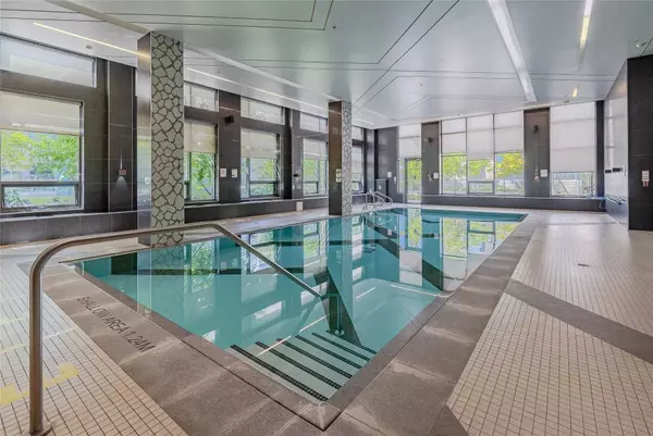 Markham, ON L3R 5M5,18 Uptown DR #807