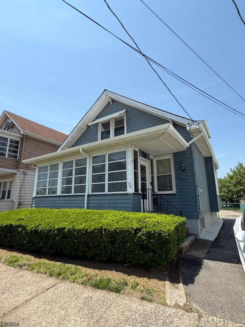 Prospect Park Boro, NJ 07508,115 N 12Th St