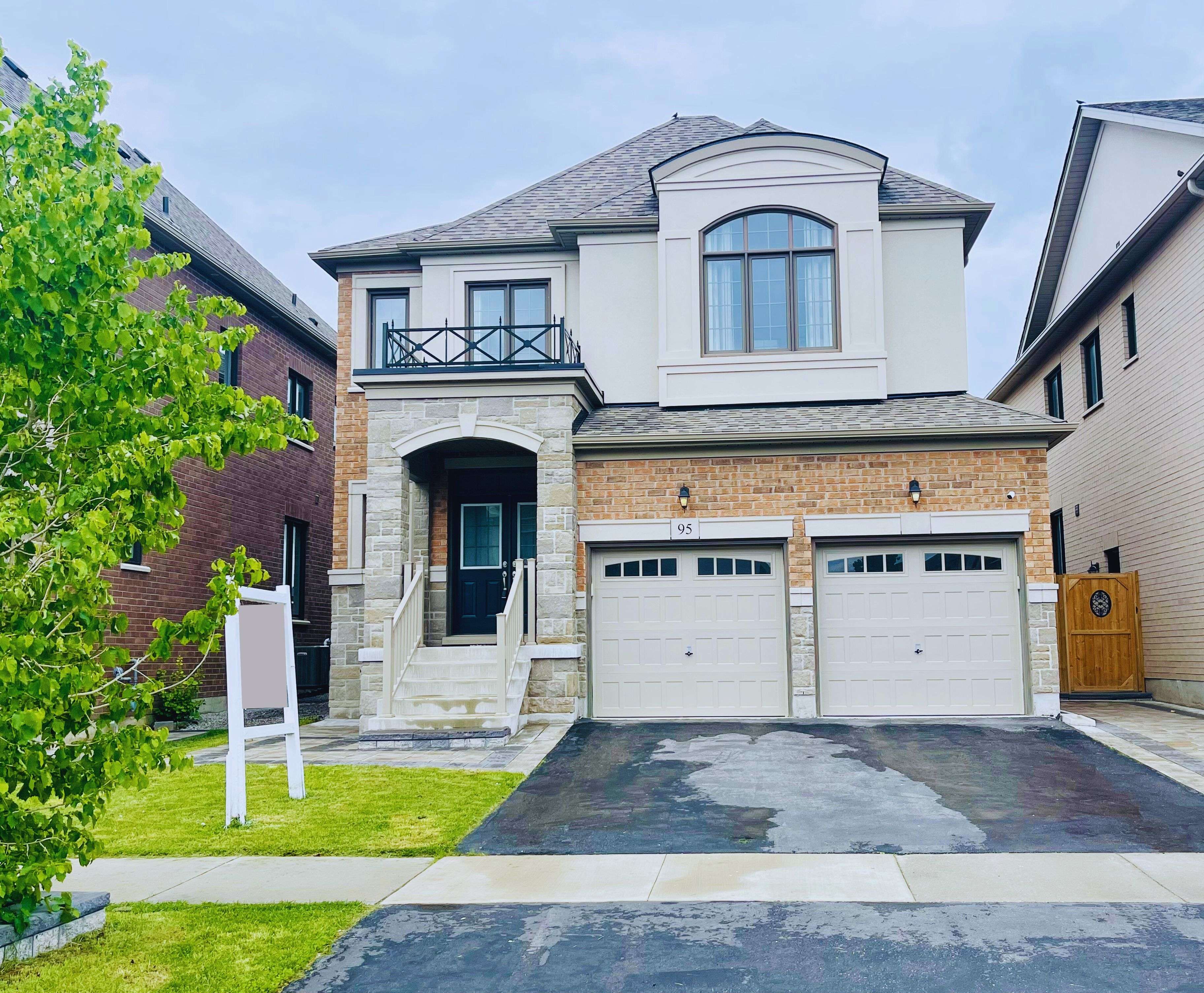 95 Maskell CRES, Whitby, ON L1P 0K1