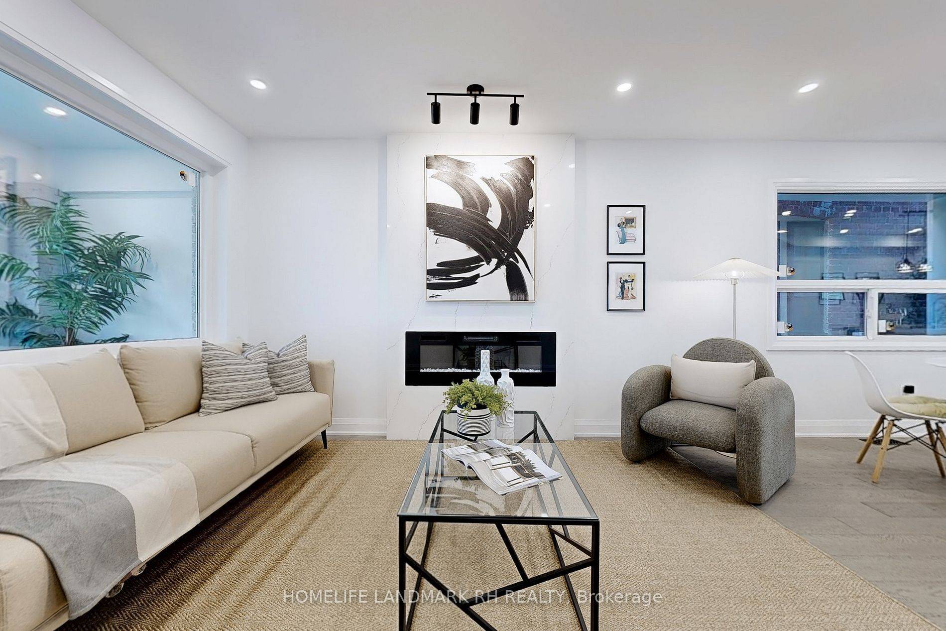 Toronto E01, ON M4M 3B1,3 Marigold AVE
