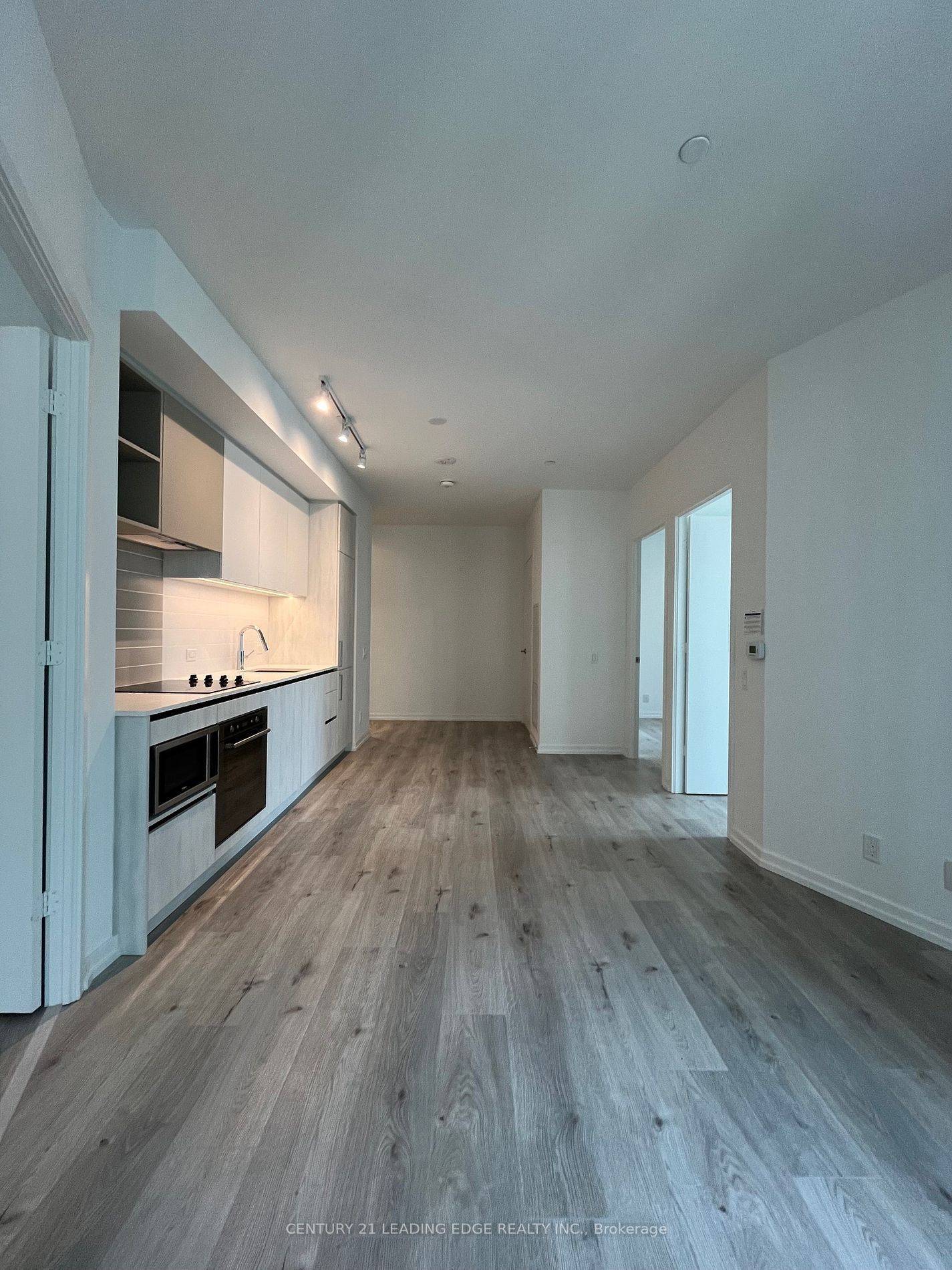 Vaughan, ON L4K 0K9,7890 Jane ST #506