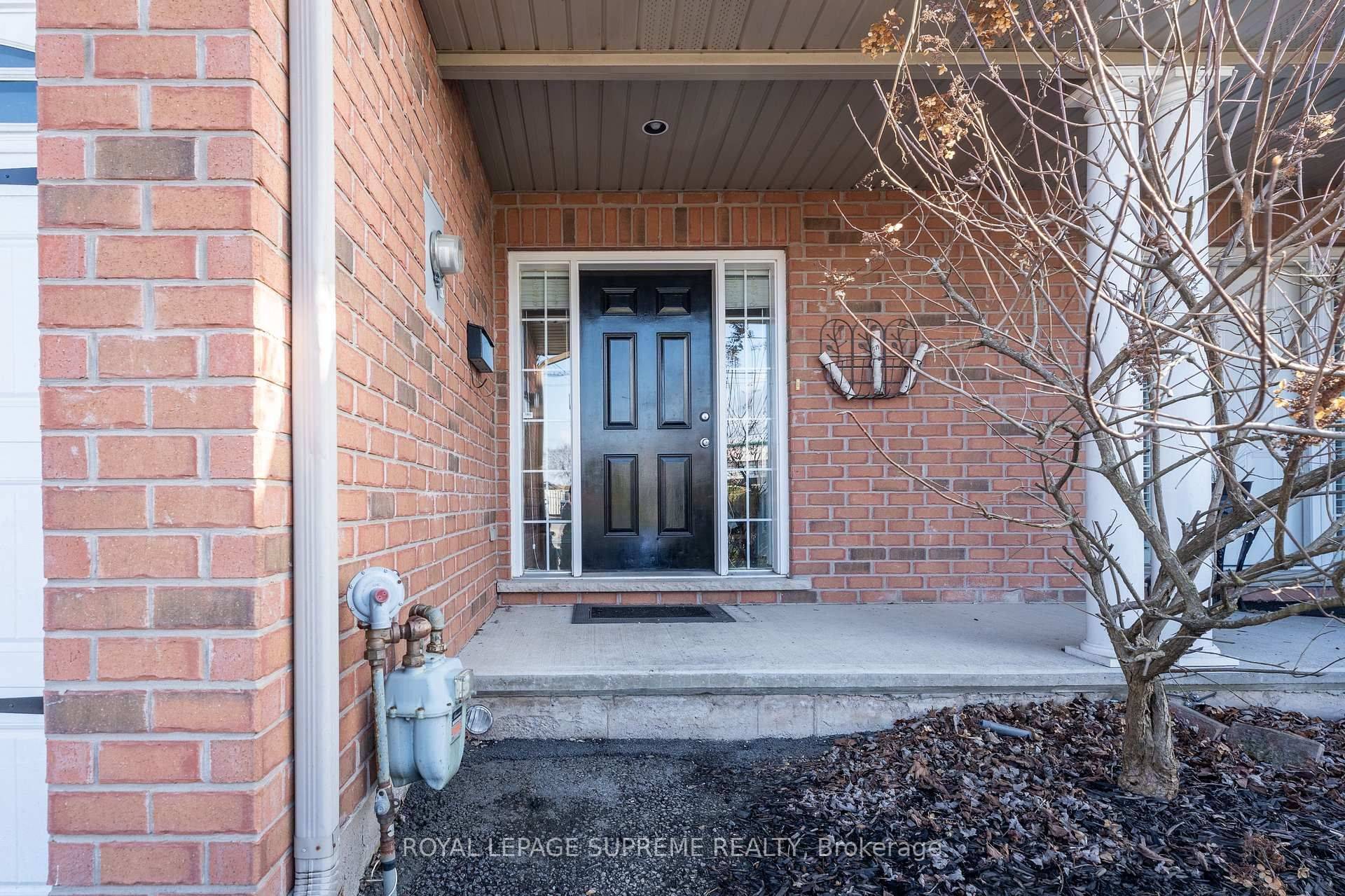Welland, ON L3C 3T3,31 1/2 Thorold RD