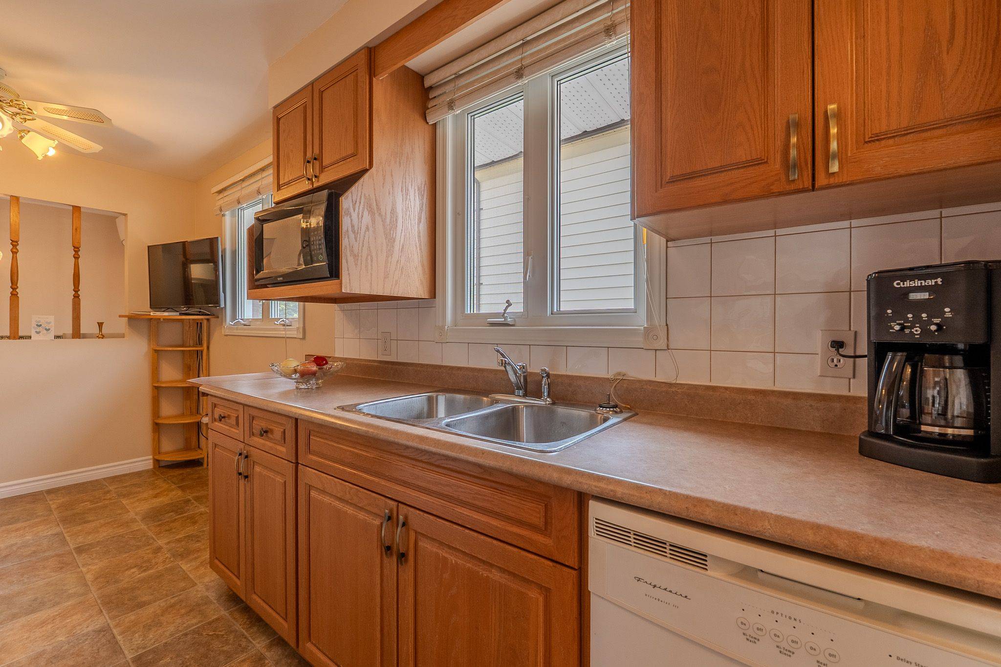 North Bay, ON P1A 3Y3,61 Massey DR