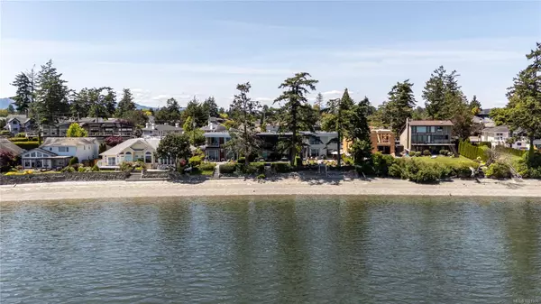 10383 Allbay Rd, Sidney, BC V8L 2N8