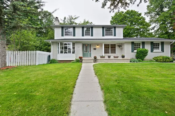 London South, ON N6J 3C9,836 Westbury CRES