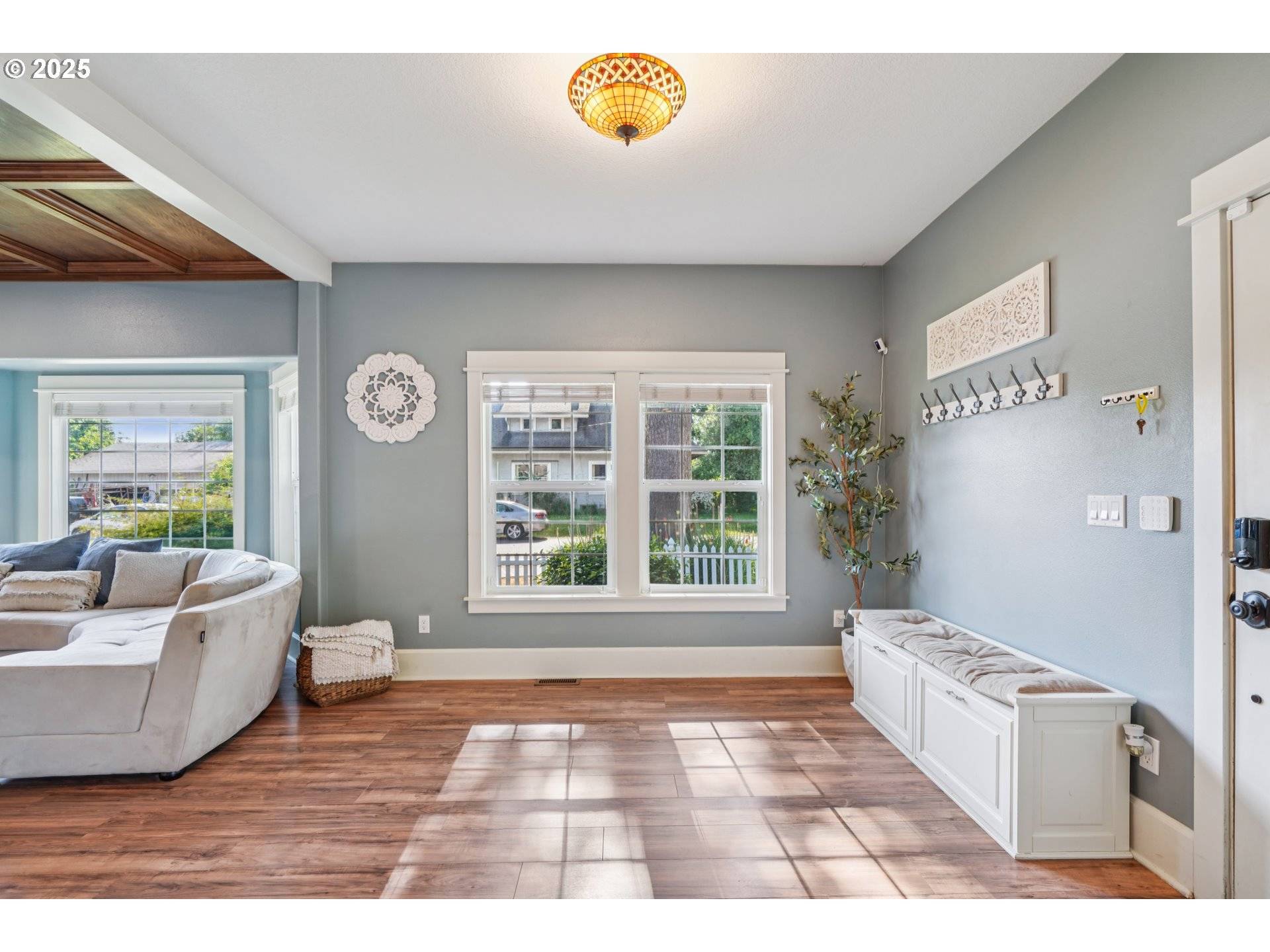 Ridgefield, WA 98642,303 MAPLE ST
