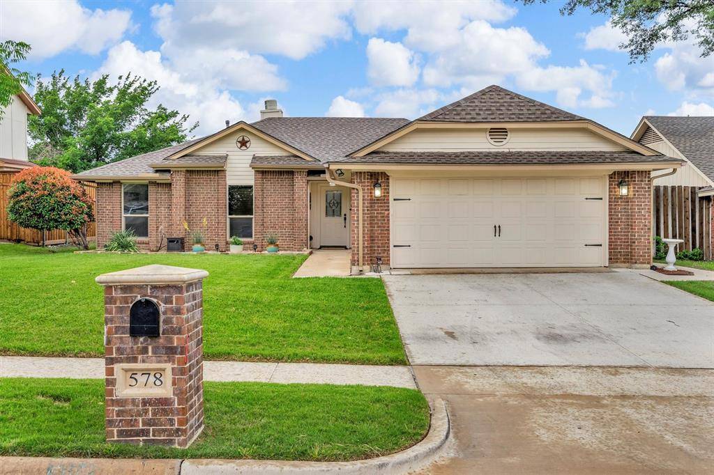 578 Calvert Court, Lewisville, TX 75067