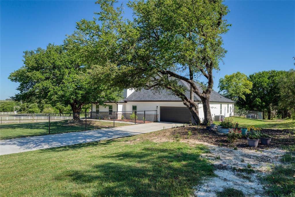 Springtown, TX 76082,117 Rock Salt Drive