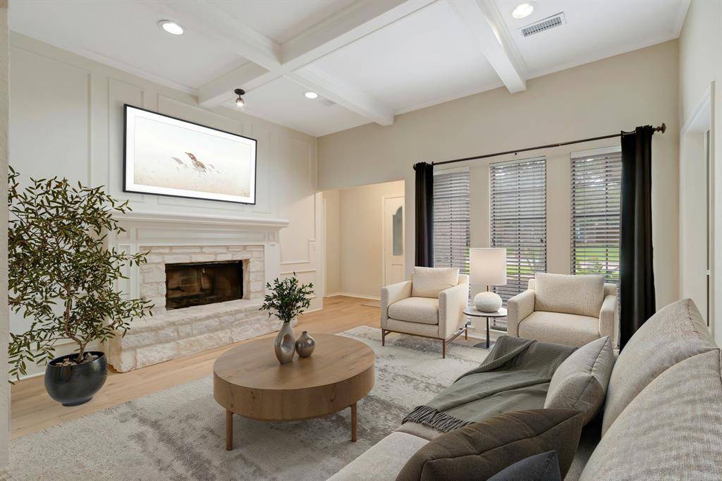 Plano, TX 75025,2049 Liverpool Drive