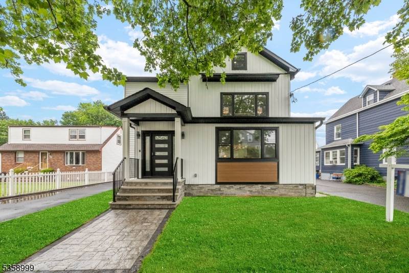 22 Race St, Nutley Twp., NJ 07110