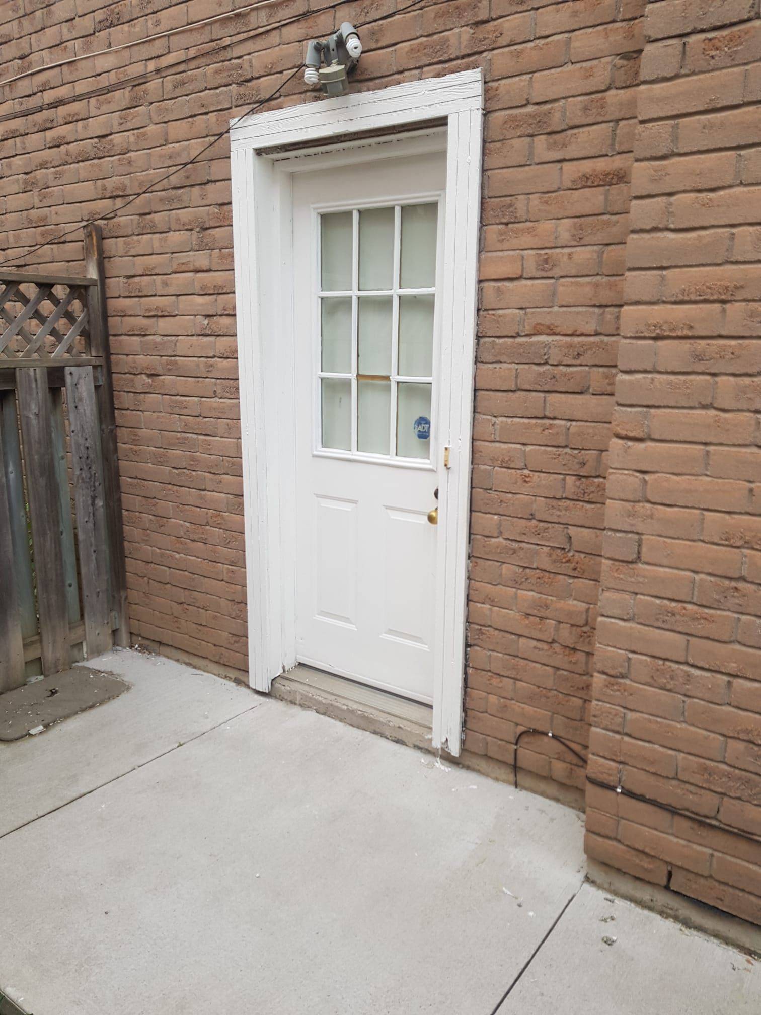 Toronto E10, ON M1C 4P9,9 Ridgewood RD #BSMT