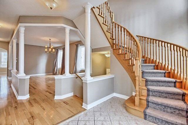 Markham, ON L6C 3C9,73 Adastra CRES