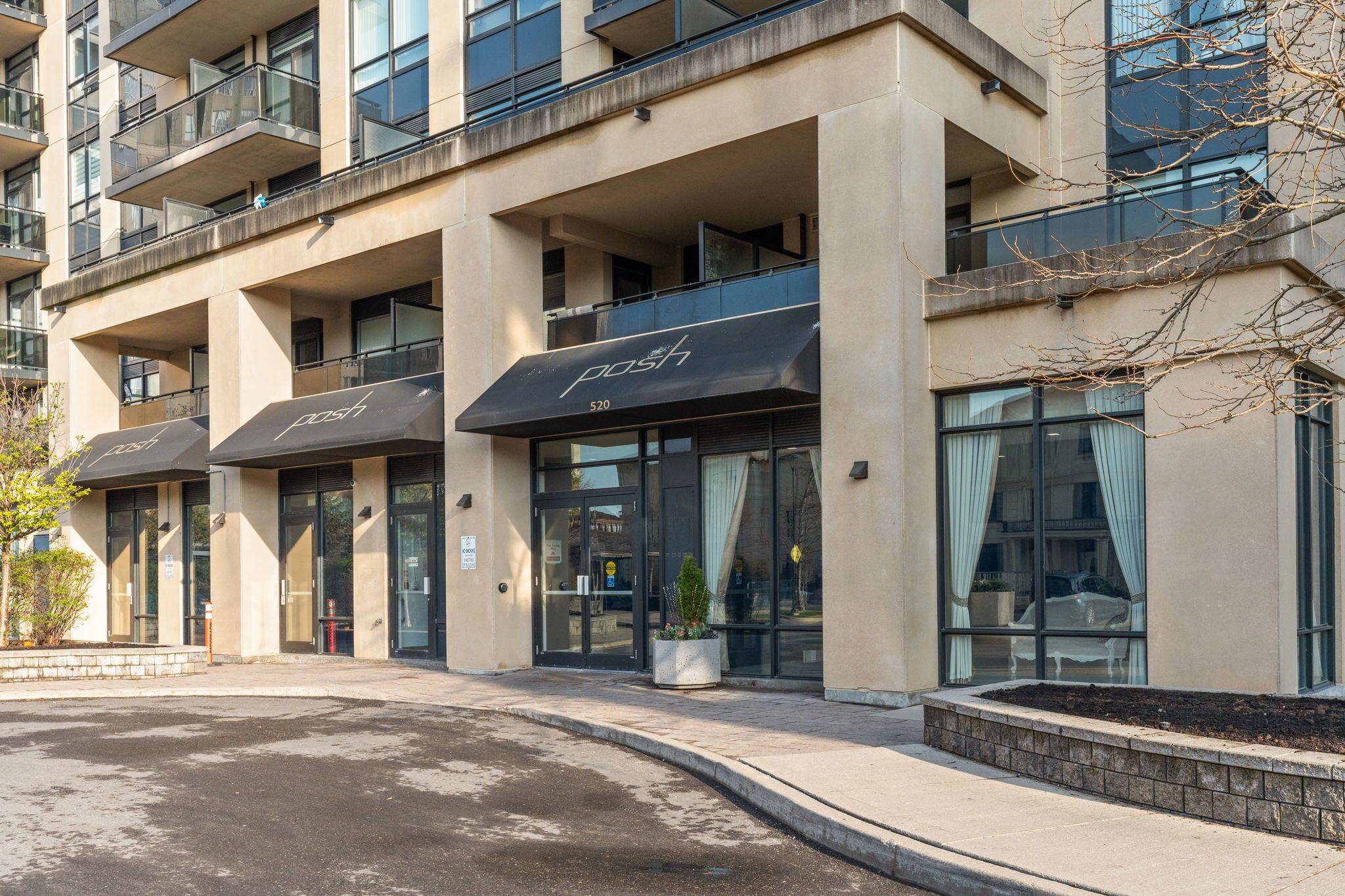 Vaughan, ON L4J 0H2,520 Steeles AVE W #503