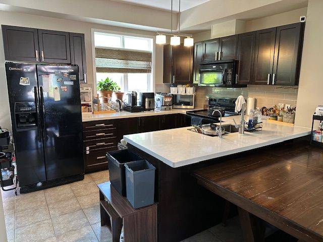 Mississauga, ON L4Y 0B1,3169 Joel Kerbel PL