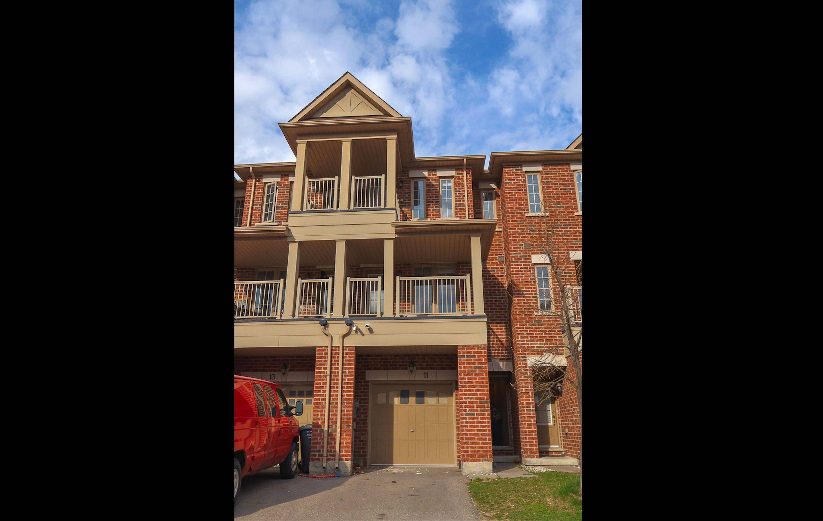 11 Telegraph ST #UPPER, Brampton, ON L6Z 0H9