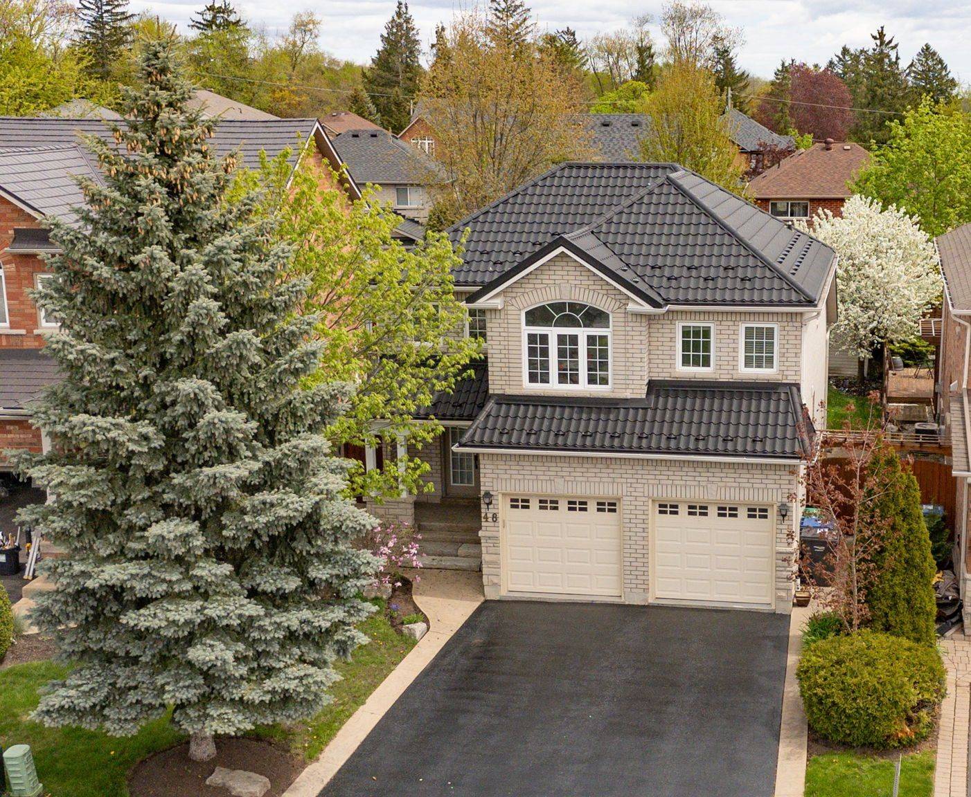 48 Cross Country BLVD, Caledon, ON L7E 2N6