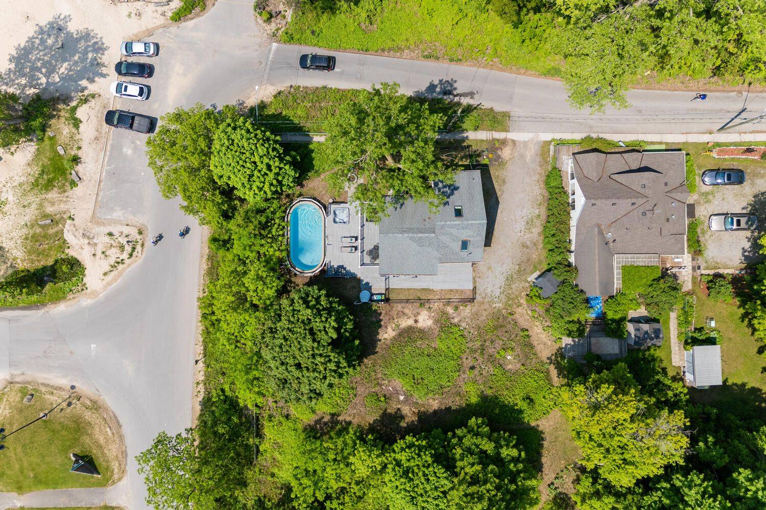 532 RIDGEWAY RD, Fort Erie, ON L0S 1B0