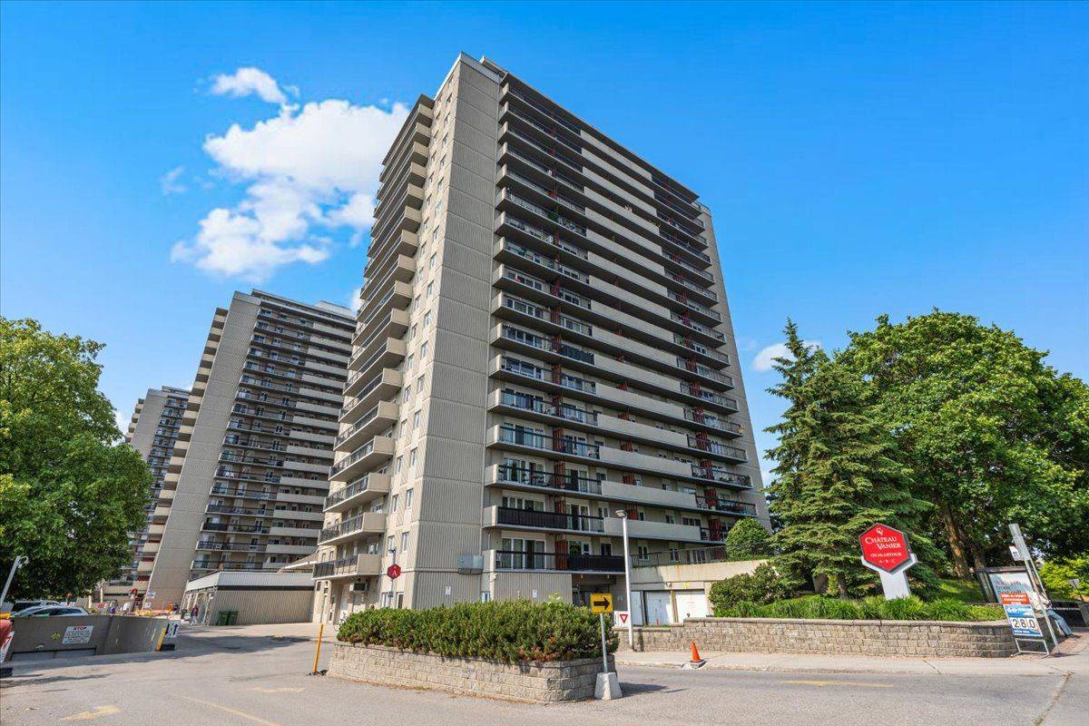 158A McArthur AVE E #908, Vanier And Kingsview Park, ON K1L 7E7