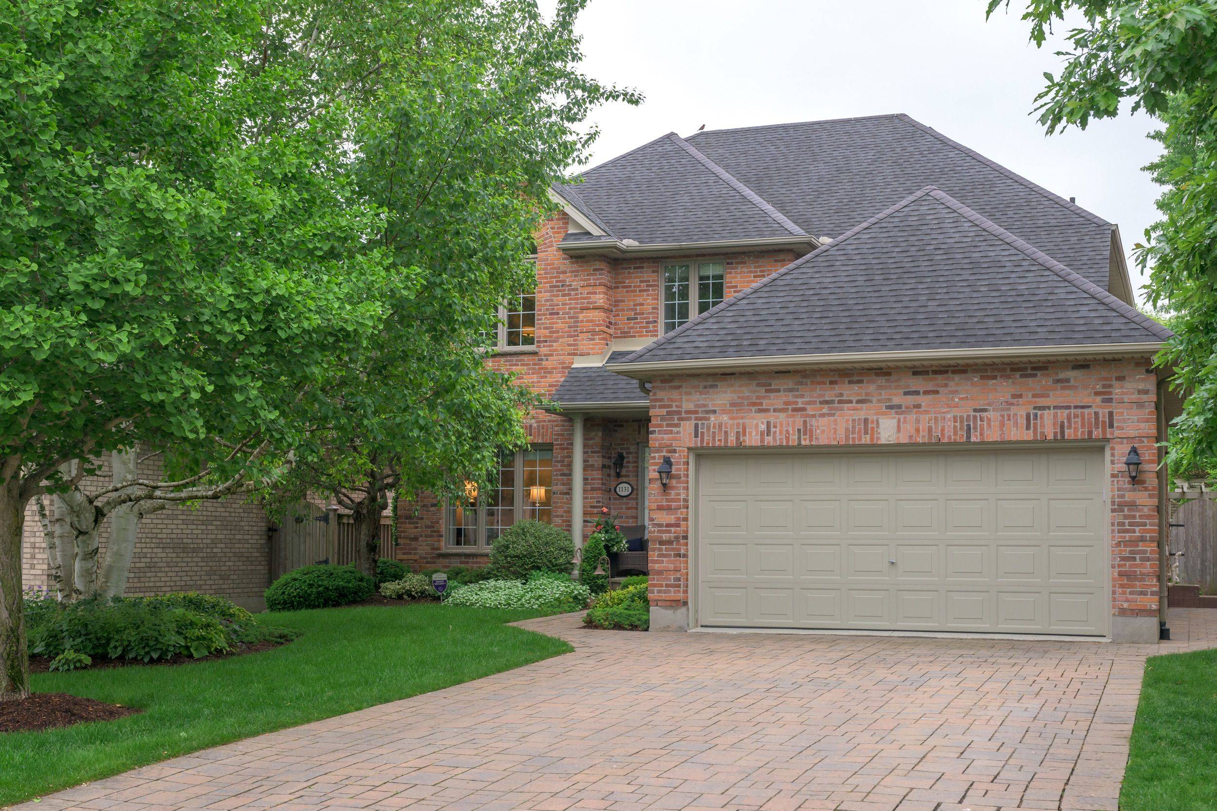 1131 Aintree RD, London North, ON N6H 5P9