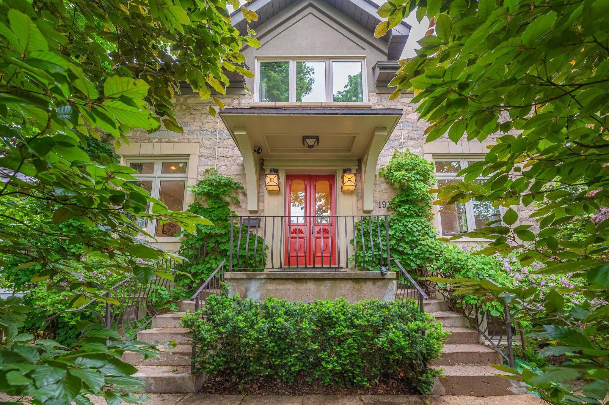193 Mark ST, Peterborough East, ON K9H 1T9
