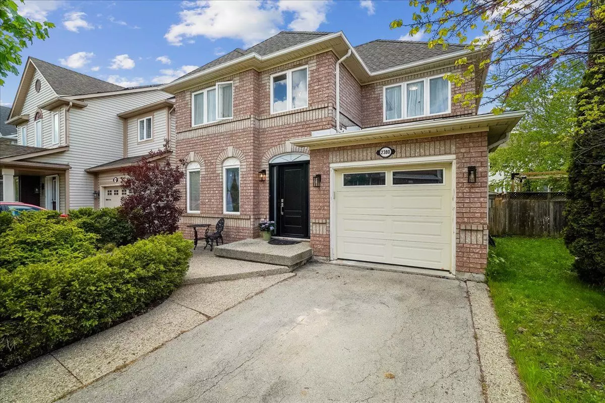 Burlington, ON L7L 6N8,2380 Pathfinder DR