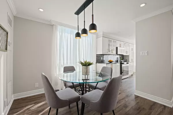 Vaughan, ON L4J 7W9,120 Promenade CIR #307