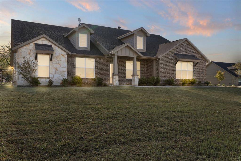 141 York Bridge Road, Springtown, TX 76082