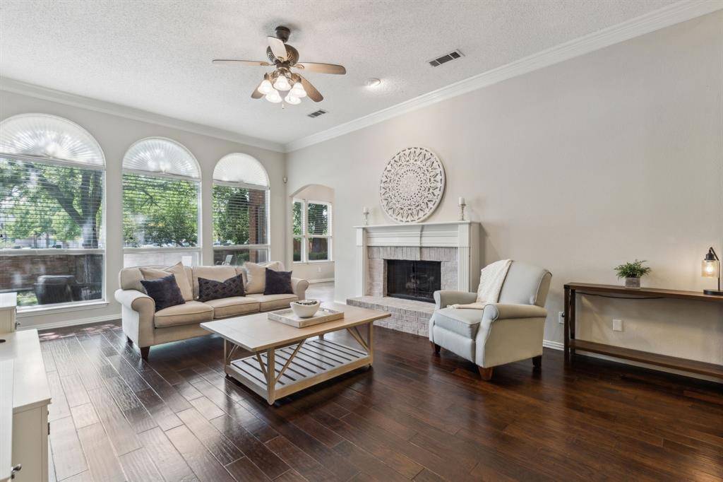 Flower Mound, TX 75028,3925 Oak Park Drive