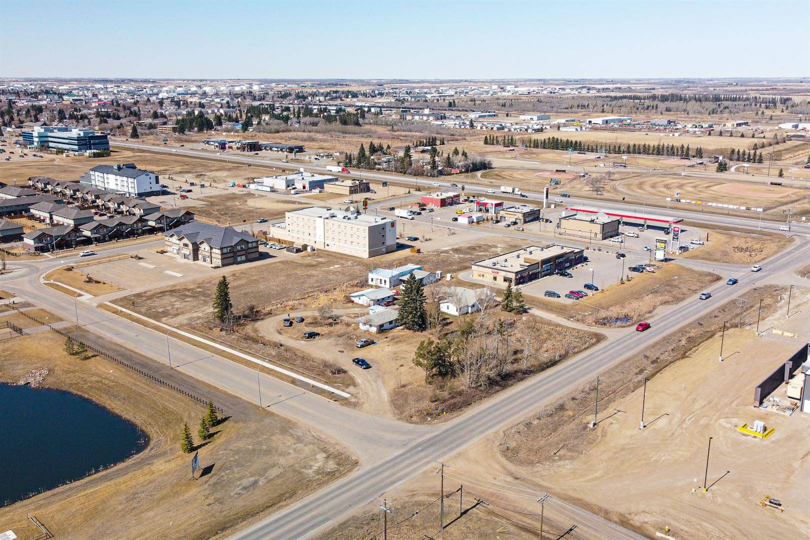 Lloydminster, AB S9V2J1,4060 41 ST