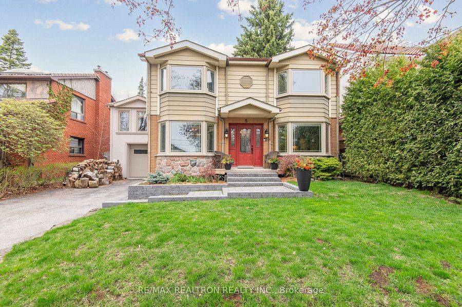 6 Redland CRES E, Toronto E08, ON M1M 1B6