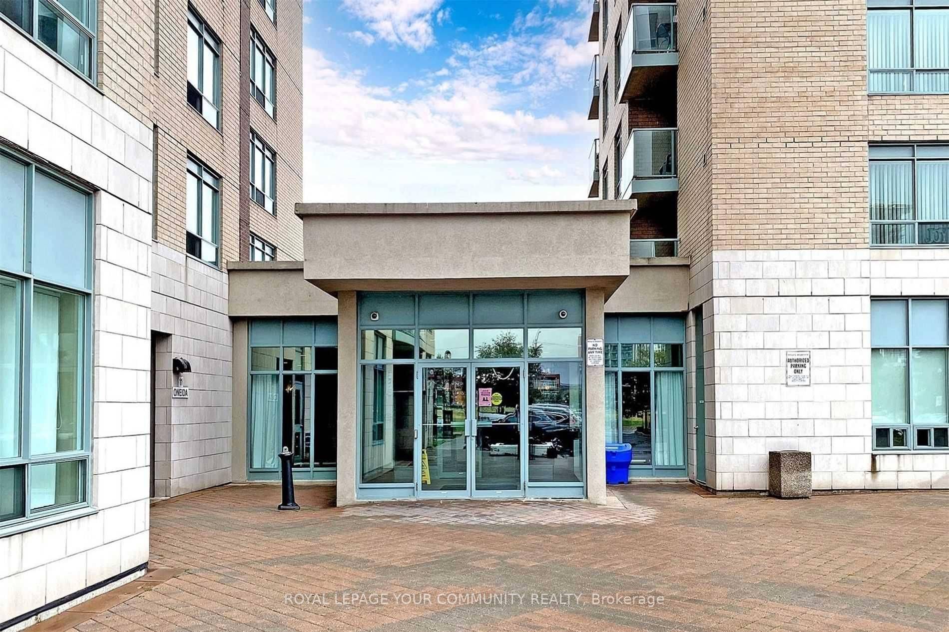 Richmond Hill, ON L4B 0A2,23 Oneida CRES #1206