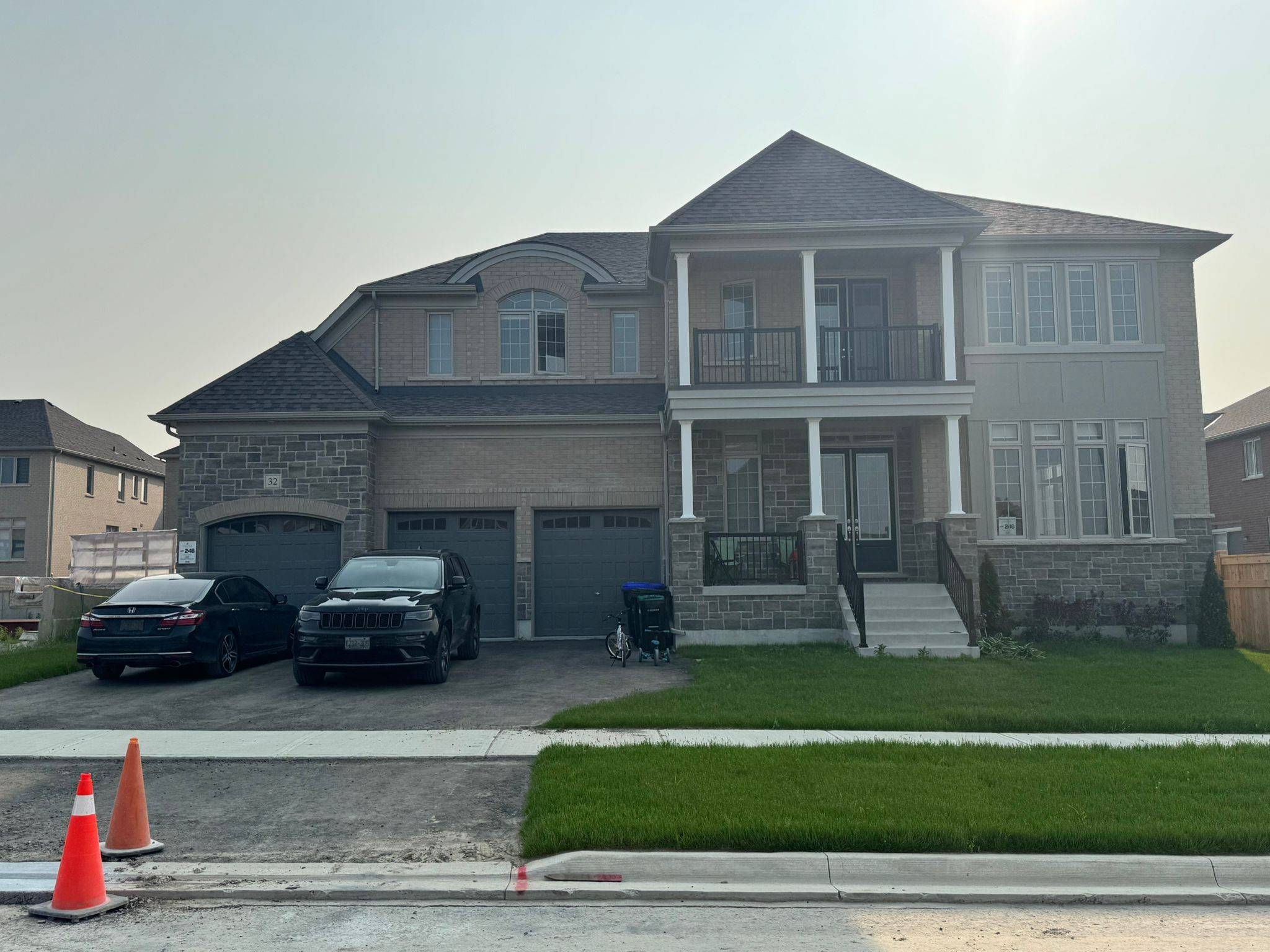 32 Twinleaf CRES, Adjala-tosorontio, ON L0G 1W0