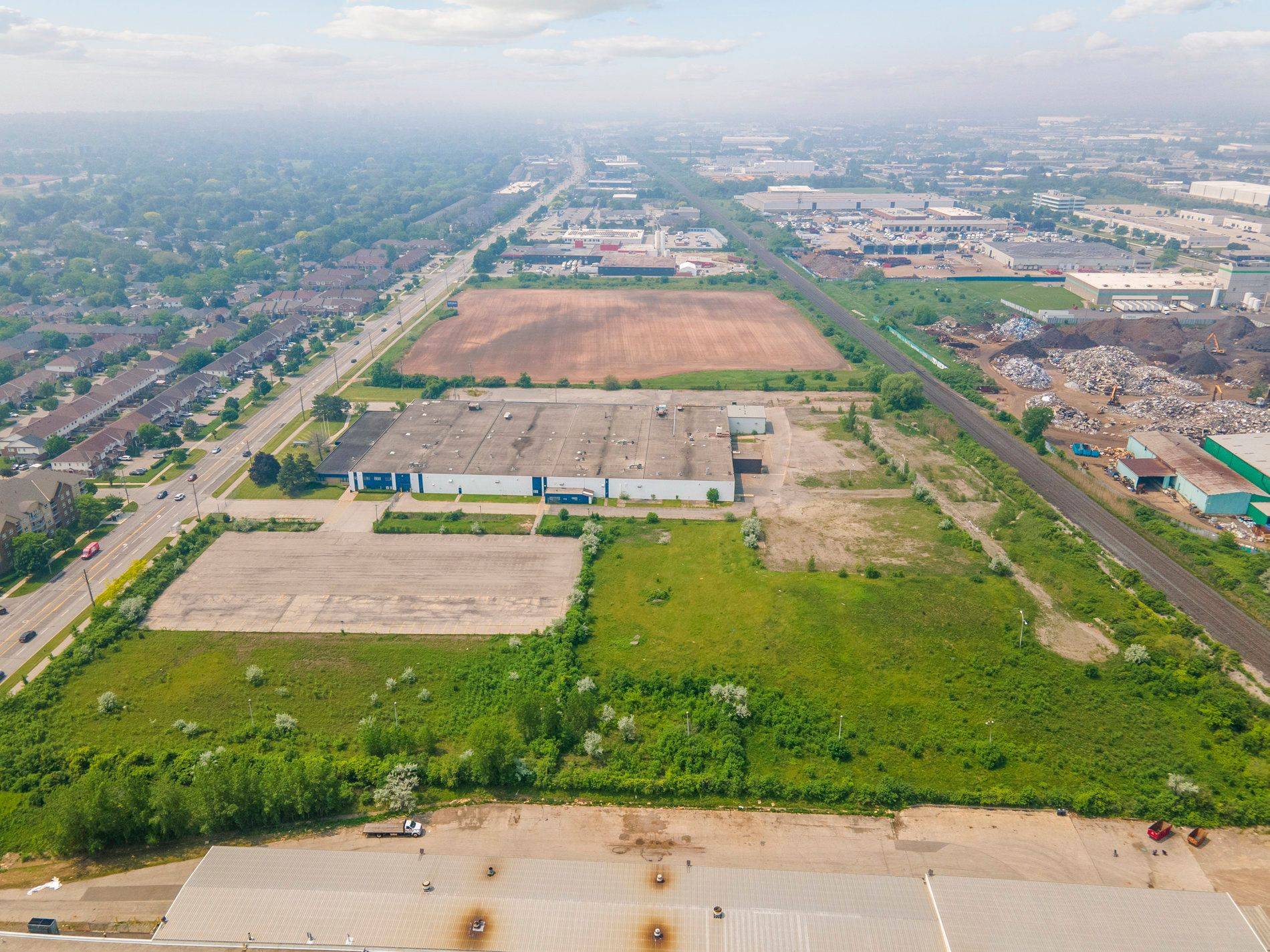 Burlington, ON L7L 2A4,4445 Fairview ST