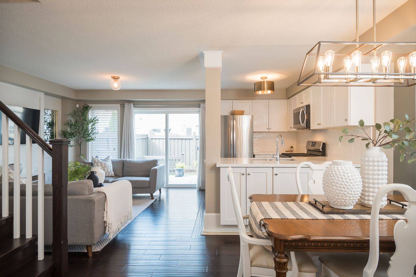 Burlington, ON L7M 0M6,4205 Cole CRES