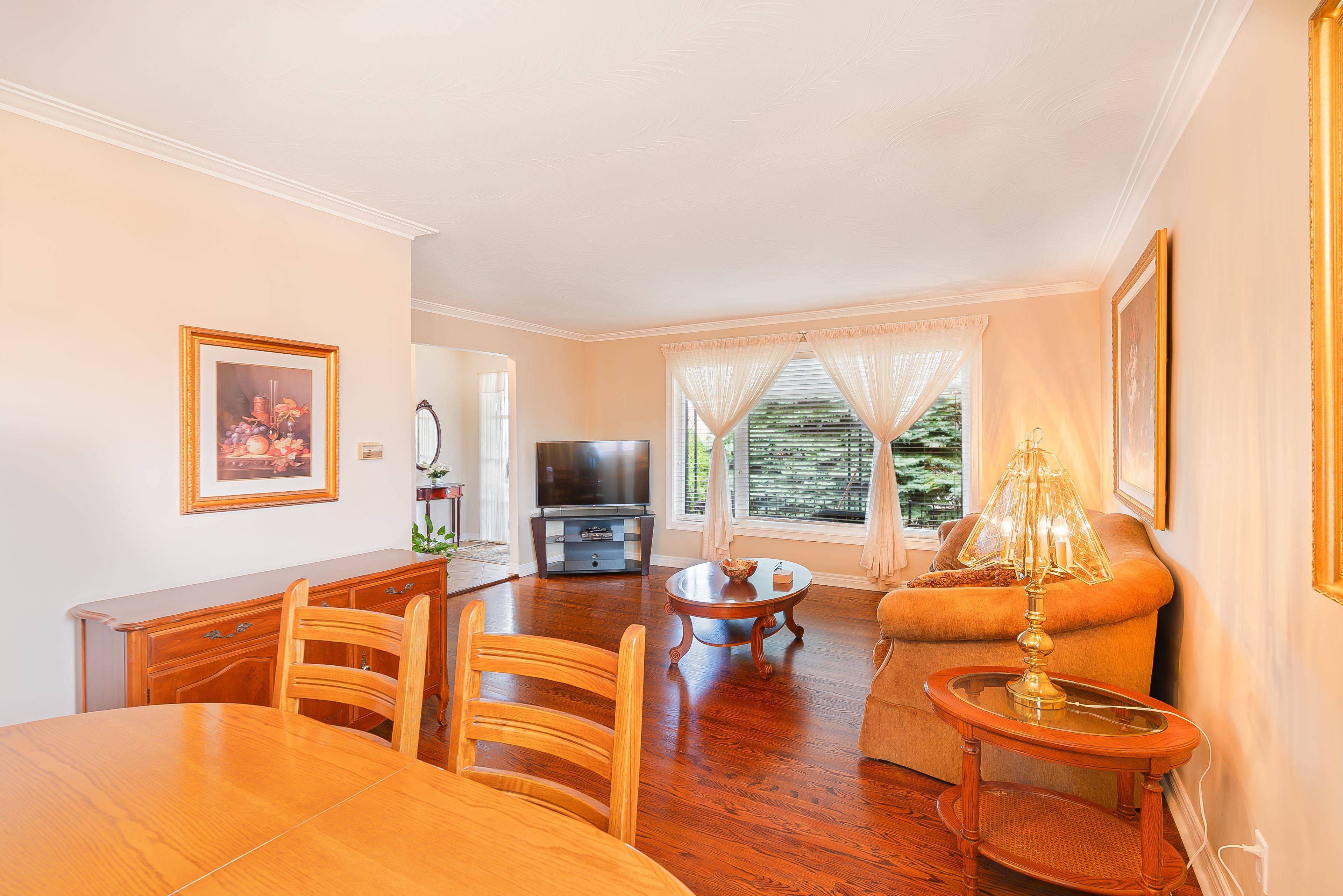 Toronto W05, ON N9L 1A8,90 Goldsboro RD
