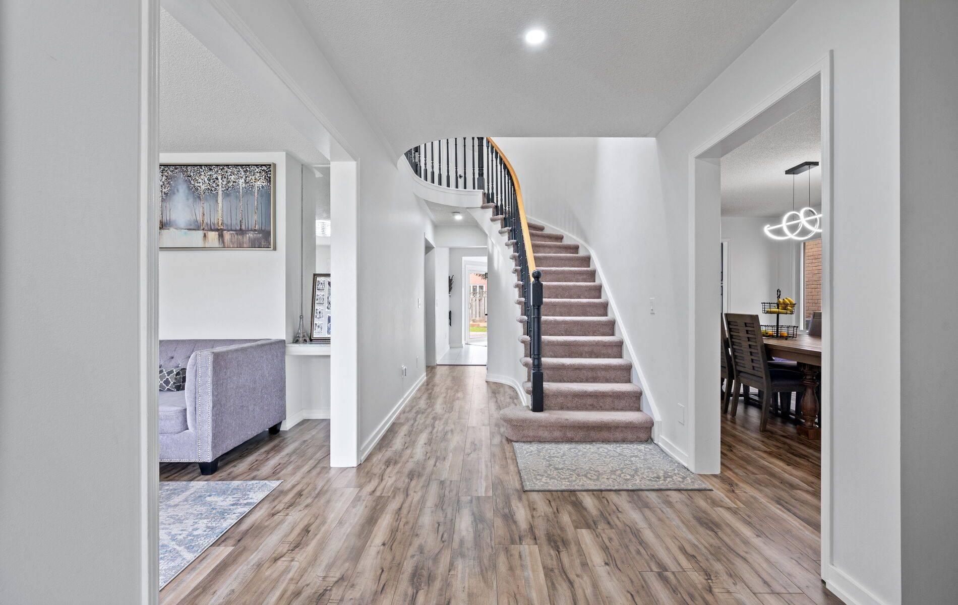 Brampton, ON L6S 5T5,6 Nipigon CT