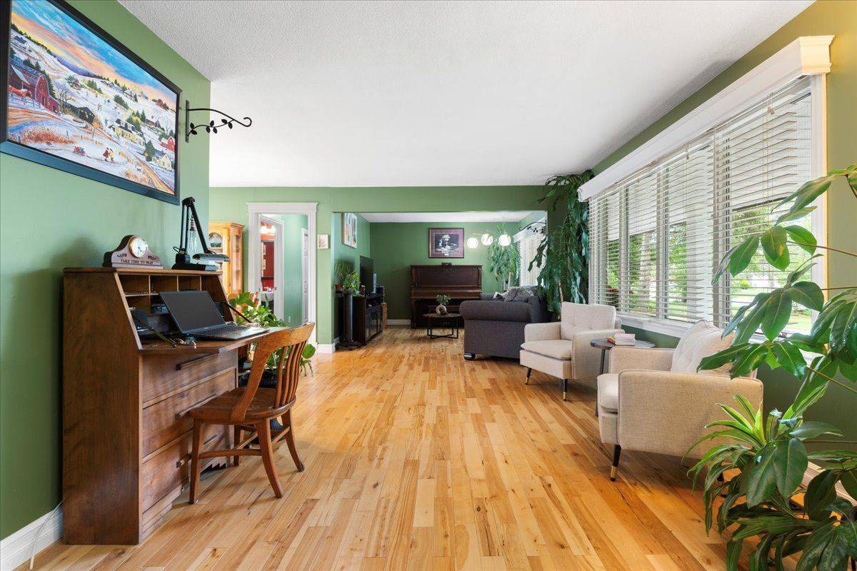 Quinte West, ON K8R 1C7,234 Catalina DR