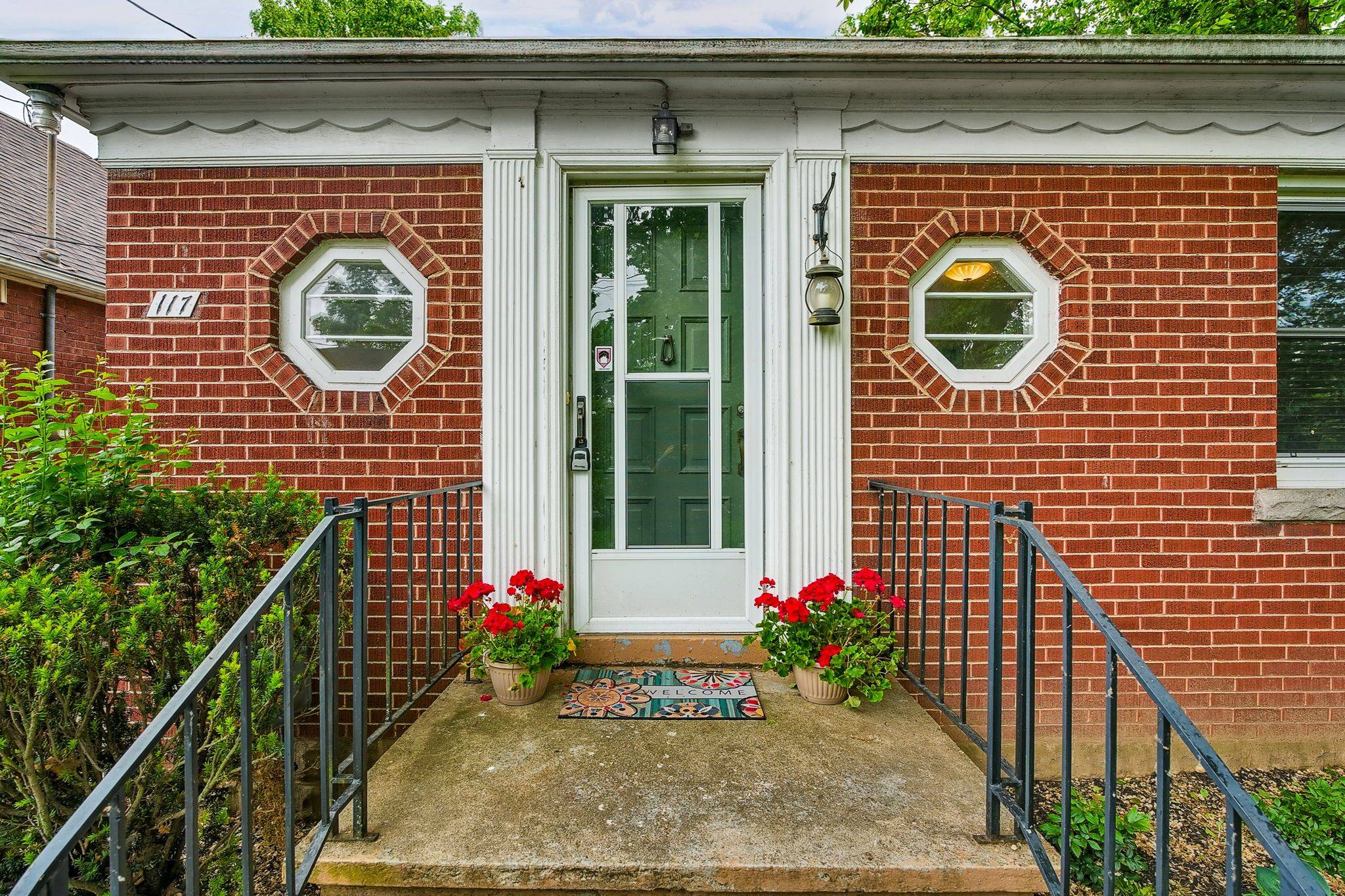 Hamilton, ON L8S 3R3,117 Norwood RD