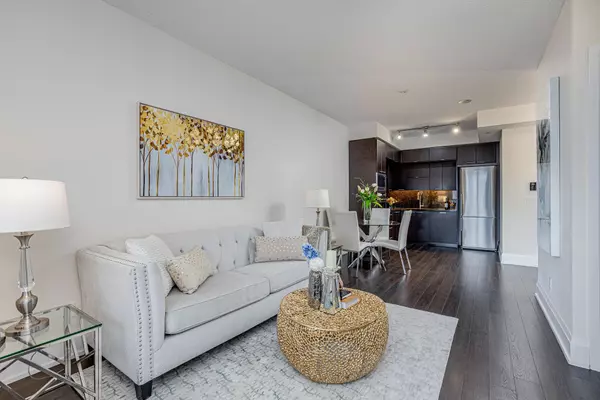 120 Harrison Garden BLVD #425, Toronto C14, ON M2N 0H1