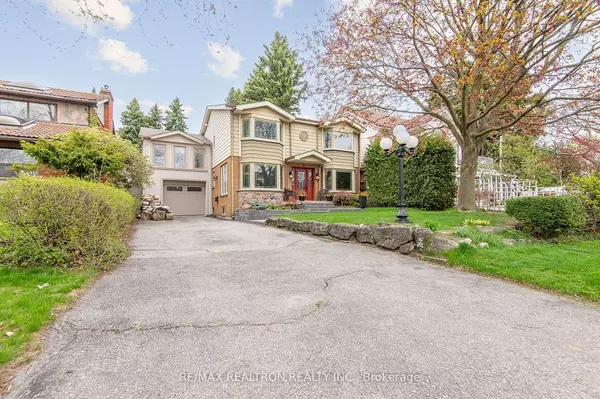Toronto E08, ON M1M 1B6,6 Redland CRES E