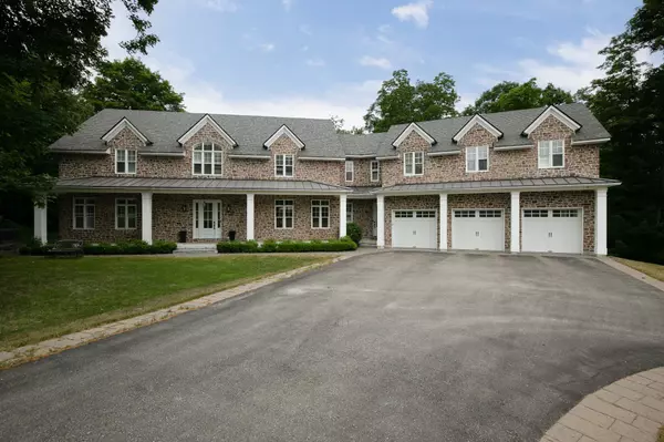 Springwater, ON L9X 0J1,16 Heron BLVD
