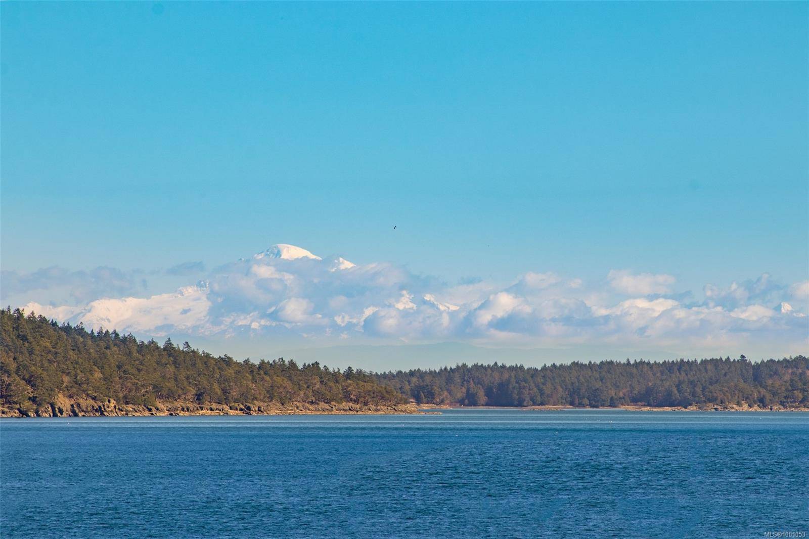 3218 Armadale Rd, Pender Island, BC V0N 2M1