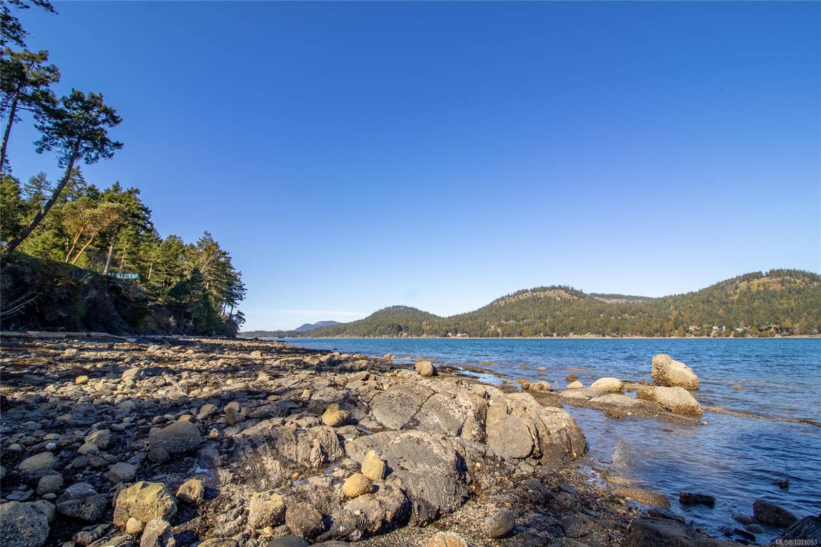 Pender Island, BC V0N 2M1,3218 Armadale Rd