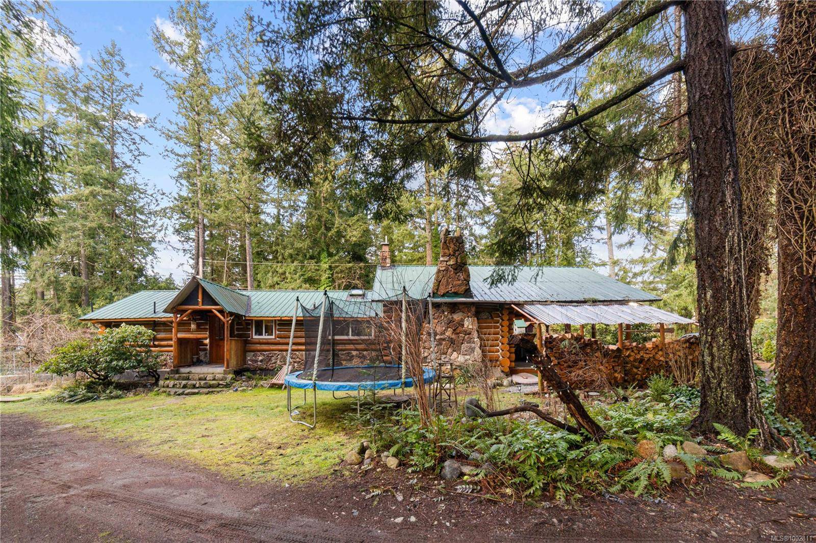 6743 Aulds Rd, Lantzville, BC V0R 2H0