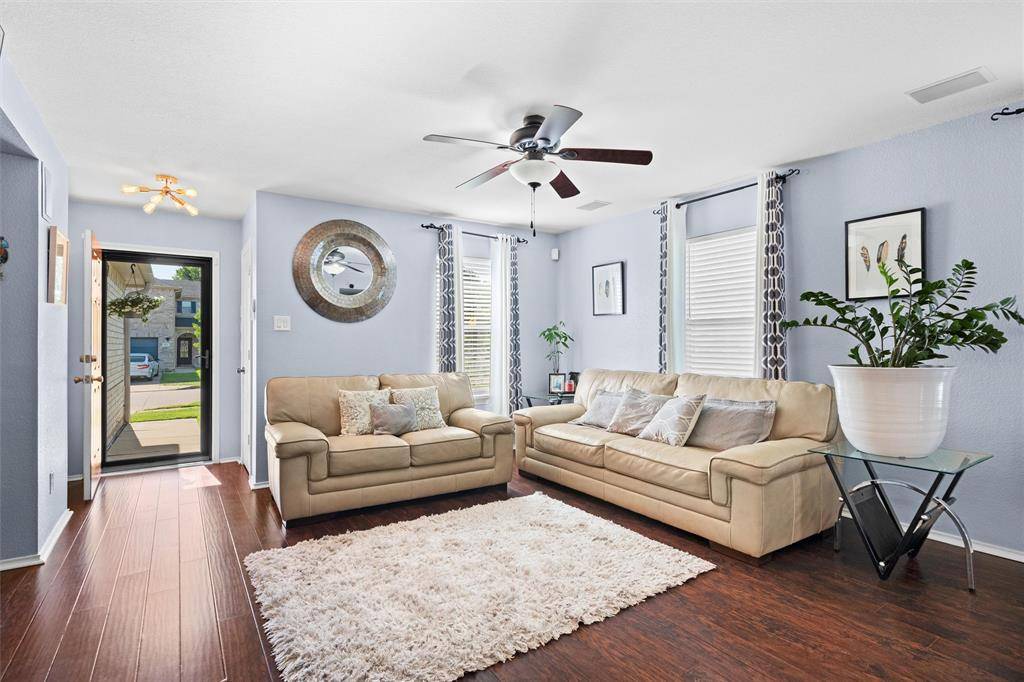 Fort Worth, TX 76120,820 Newberry Trail